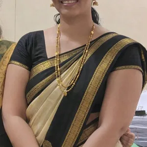 Charming South Indian Bhabhi Adorns Traditional Saree