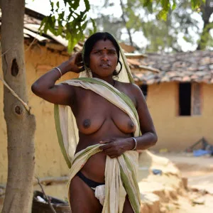 Exotic Indian Desi Bhabhi Posing Outdoors